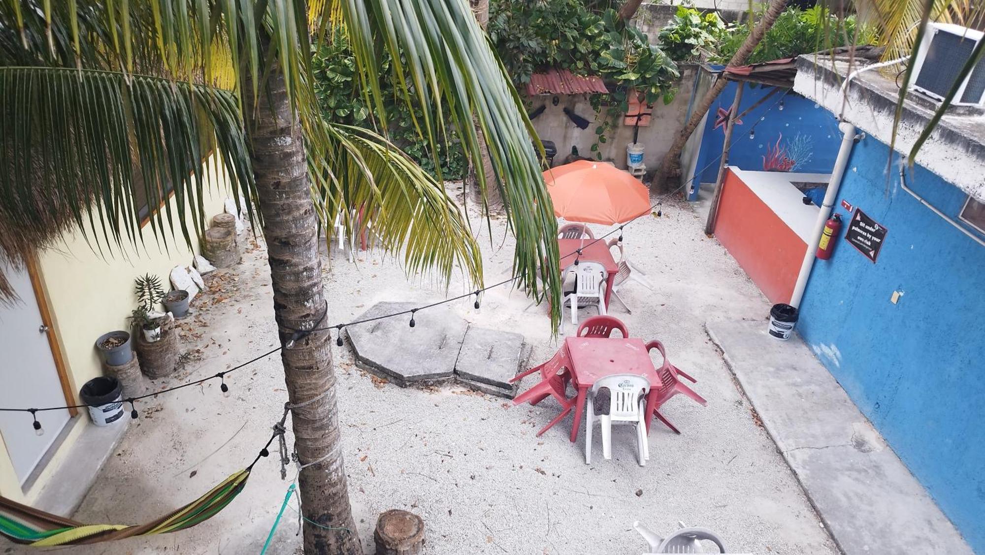Blue Magic Hostel Cozumel Exteriör bild